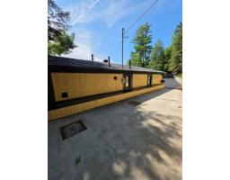 395 Ch. De La Montagne, Val Des Monts, QC J8N1B5 Photo 56