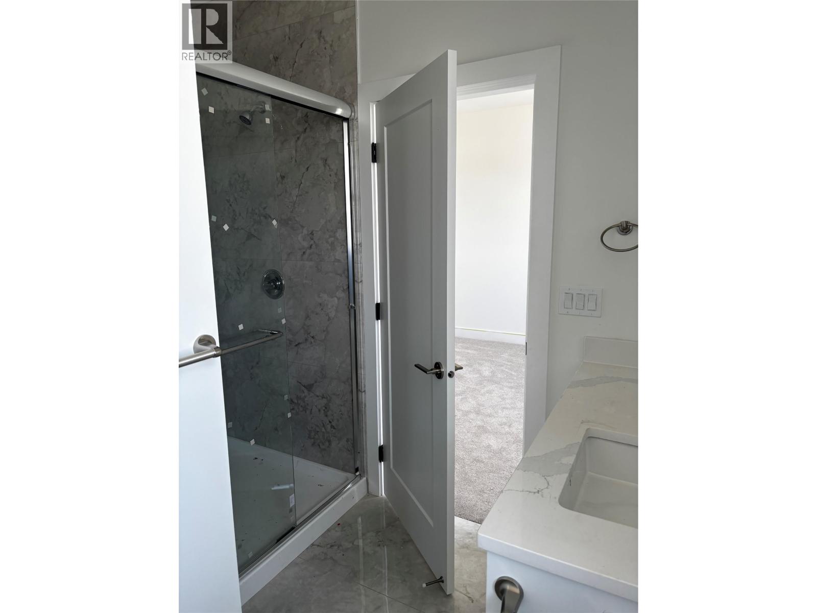 #5 980 Franklyn Road Lot# 5 - 33