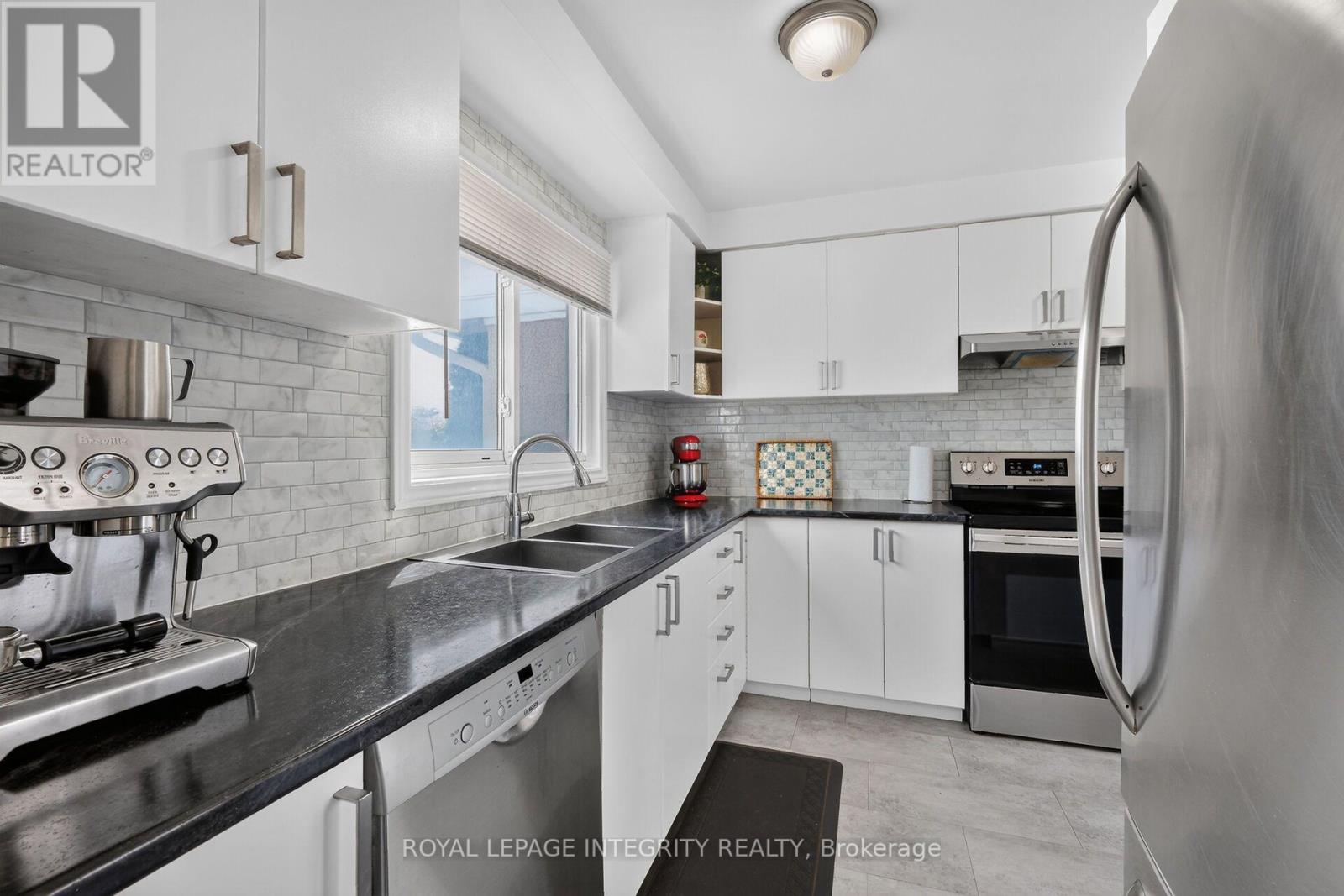 4356 STELLA CRESCENT - Image 12