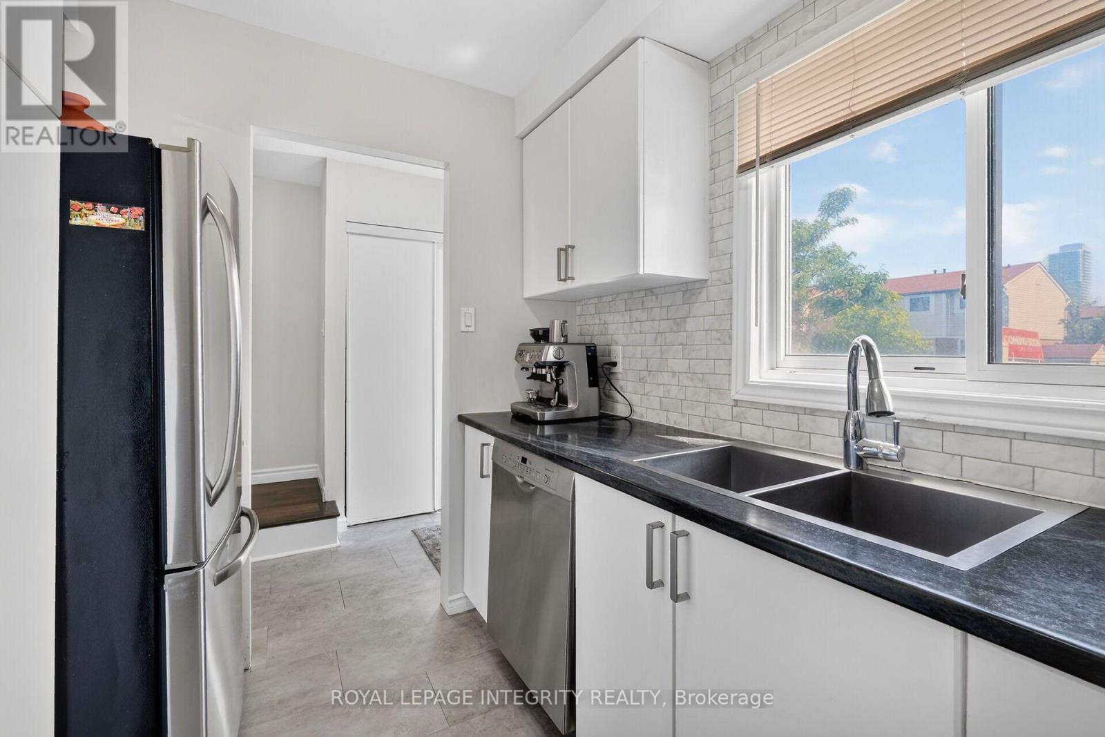 4356 STELLA CRESCENT - Image 16