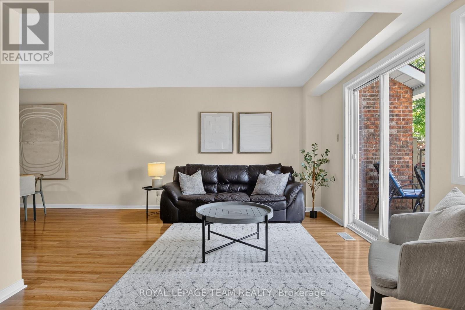 65 WOODPARK WAY - 10