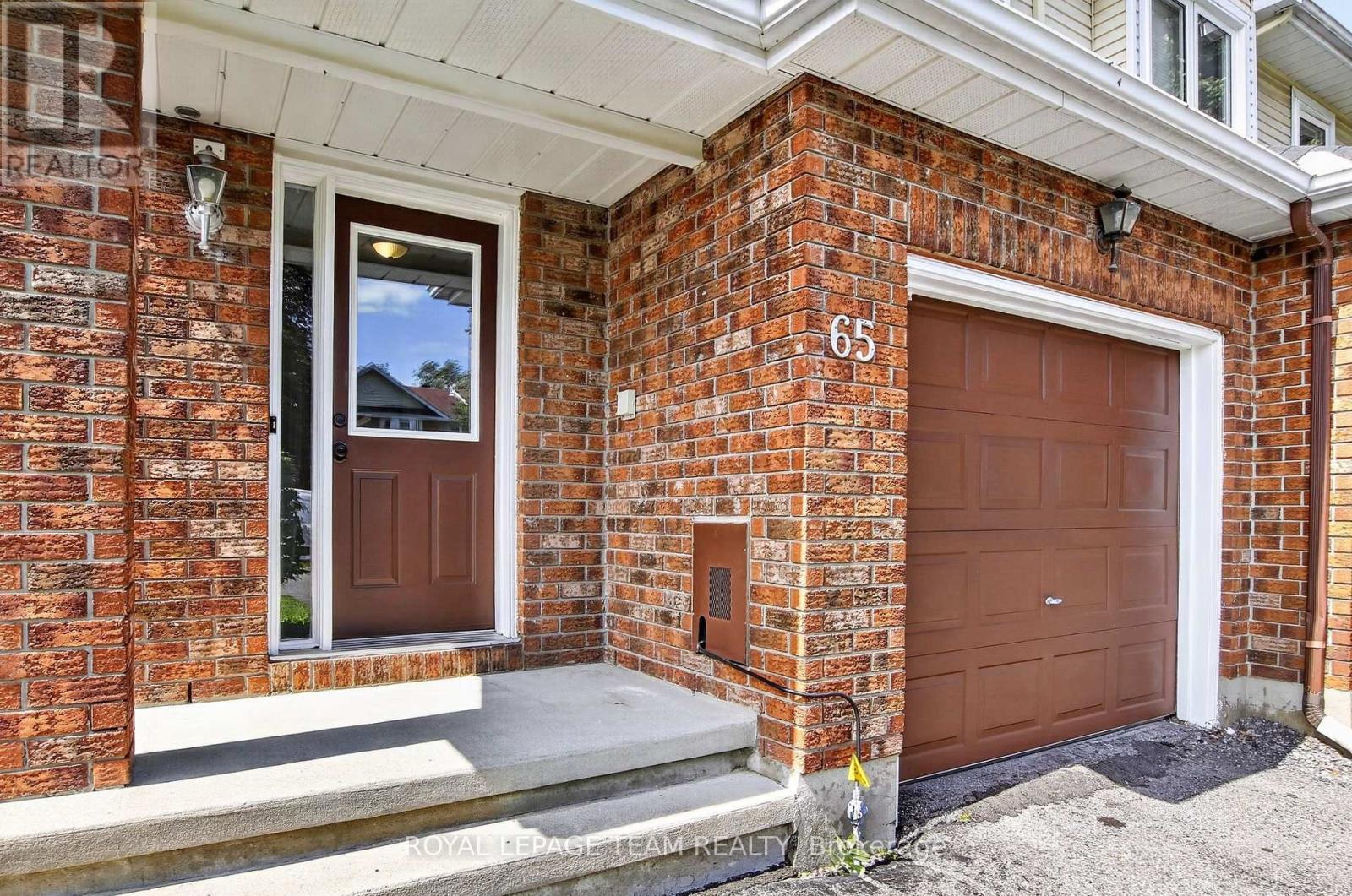 65 WOODPARK WAY - 3