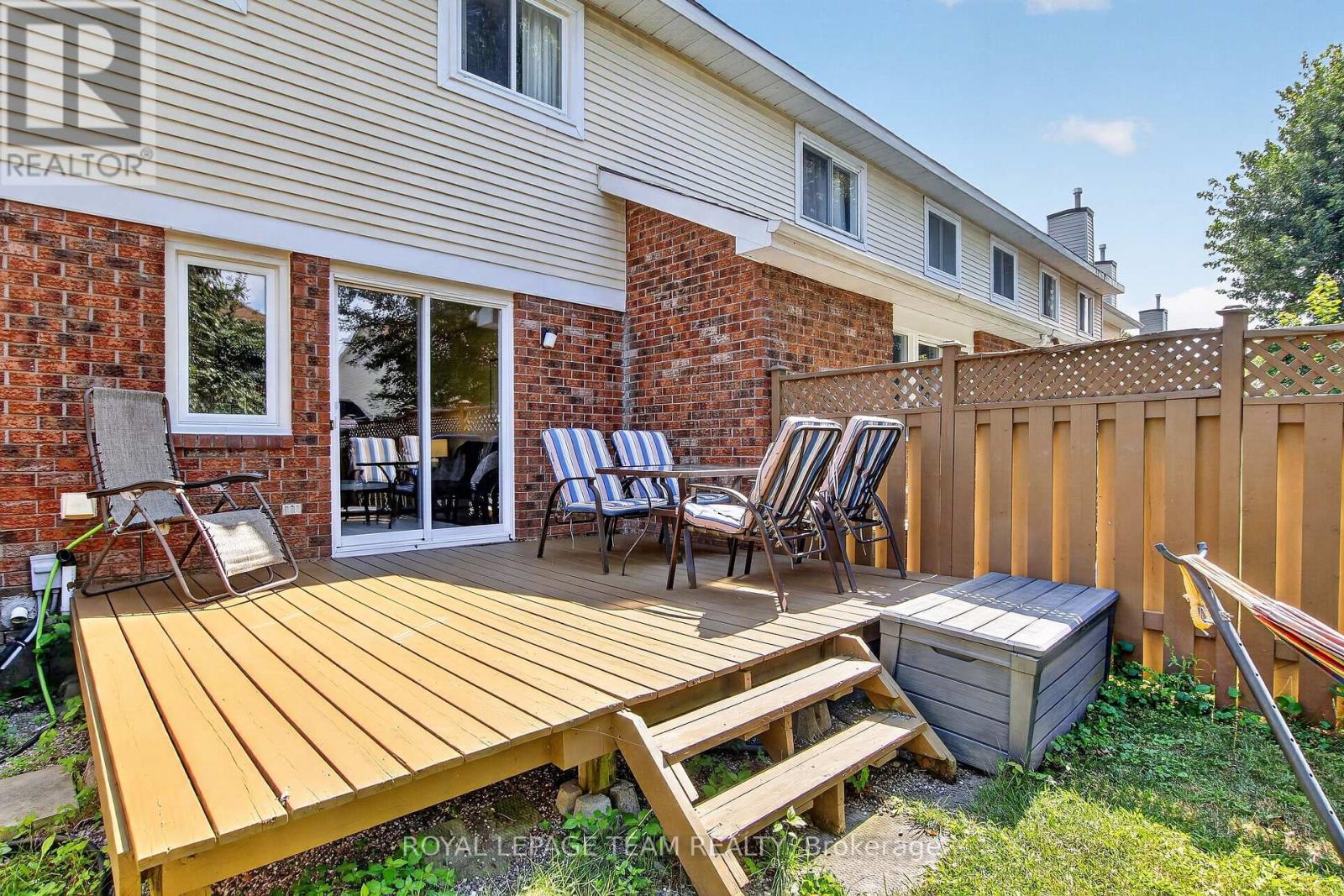 65 WOODPARK WAY - 48