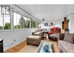 11 Goodbody Crescent, Front Of Yonge, ON K0E1R0 Photo 10