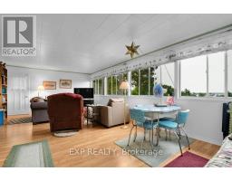 11 Goodbody Crescent, Front Of Yonge, ON K0E1R0 Photo 11