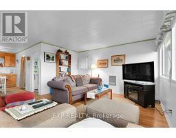 11 Goodbody Crescent, Front Of Yonge, ON K0E1R0 Photo 9