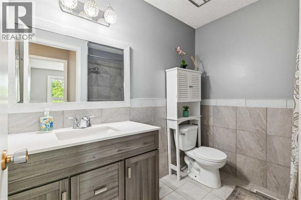 7828 20A Street SE - 14