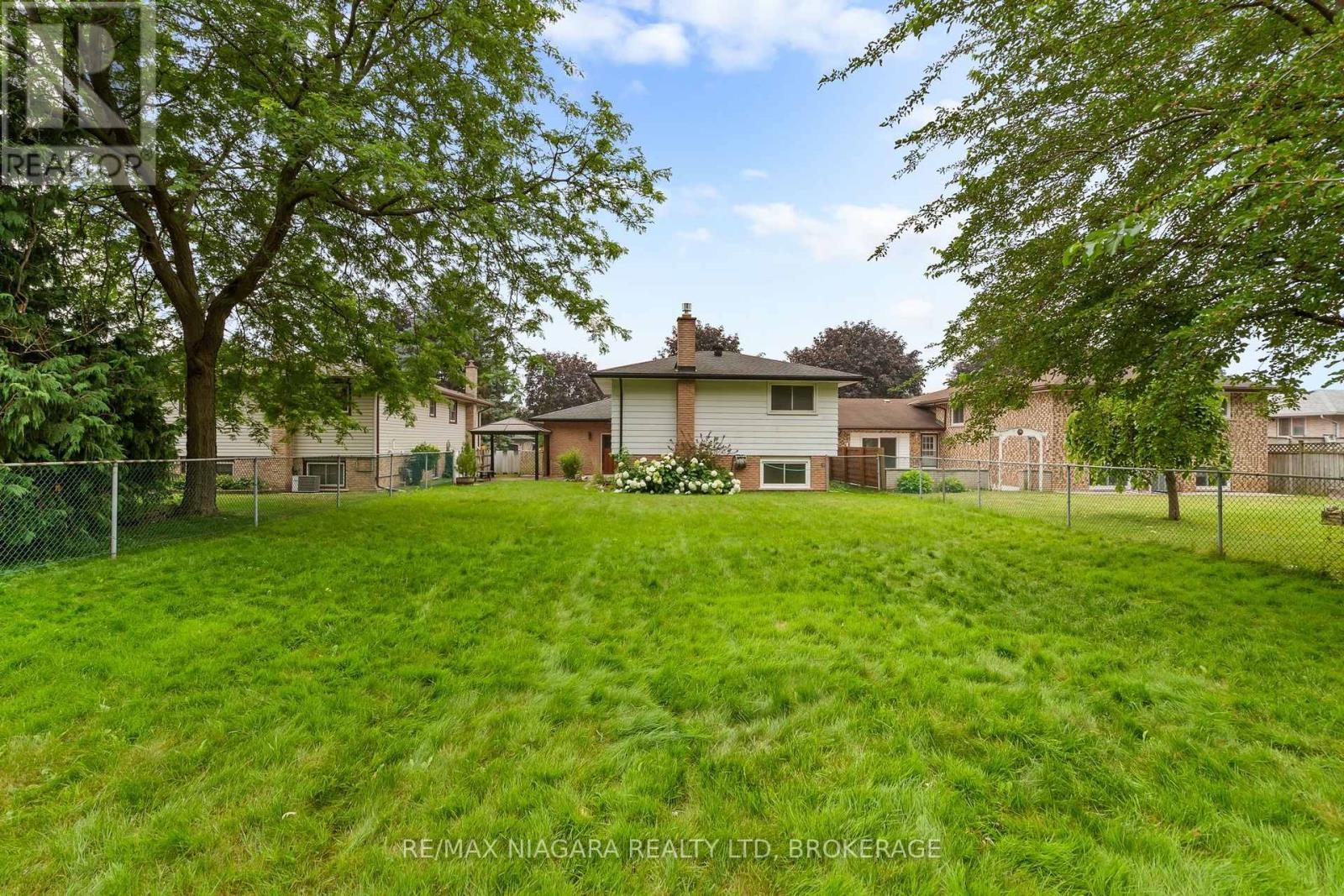 6186 DELTA DRIVE - 25