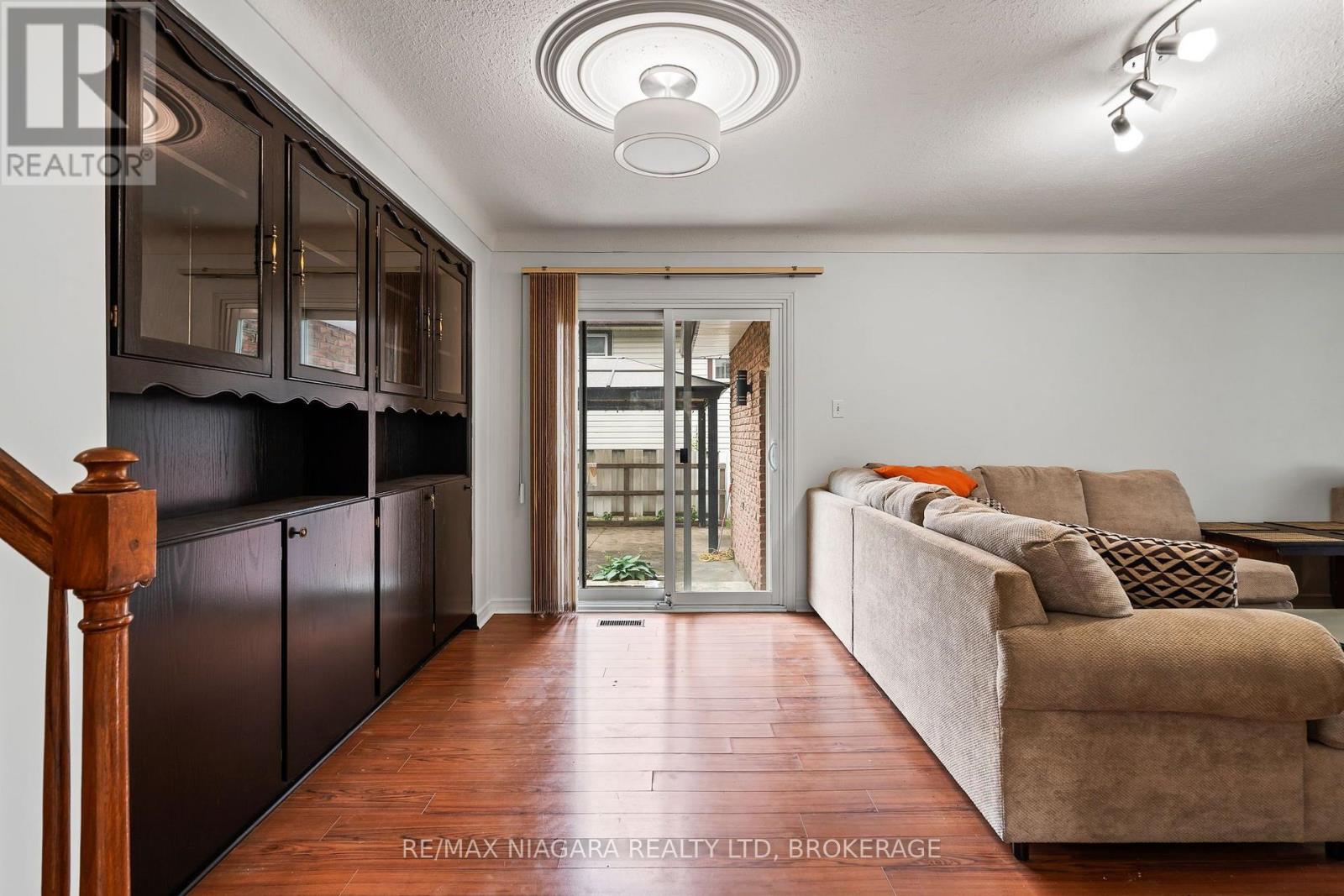 6186 DELTA DRIVE - 6