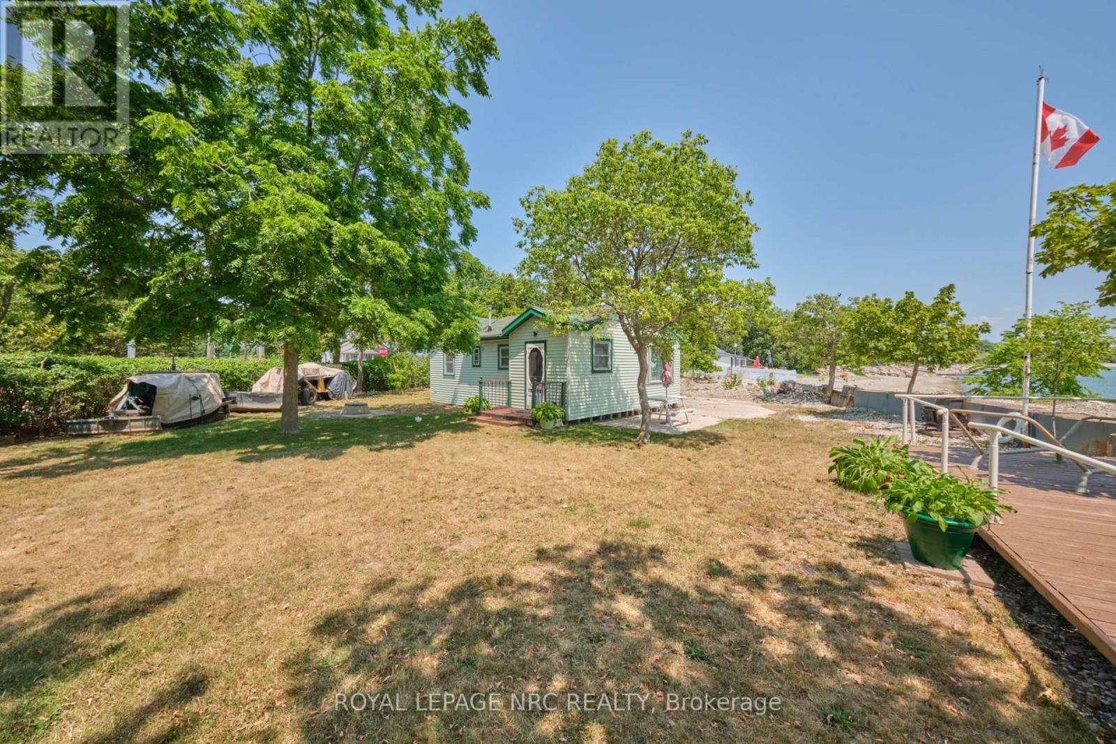 5 MOHAWK POINT ROAD - 1