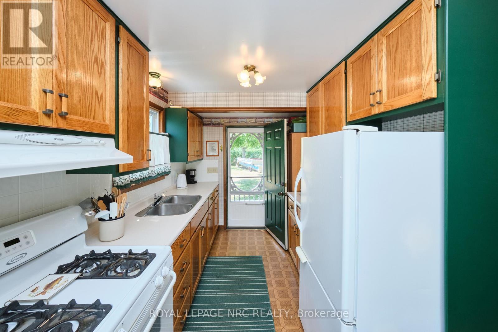 5 MOHAWK POINT ROAD - 30