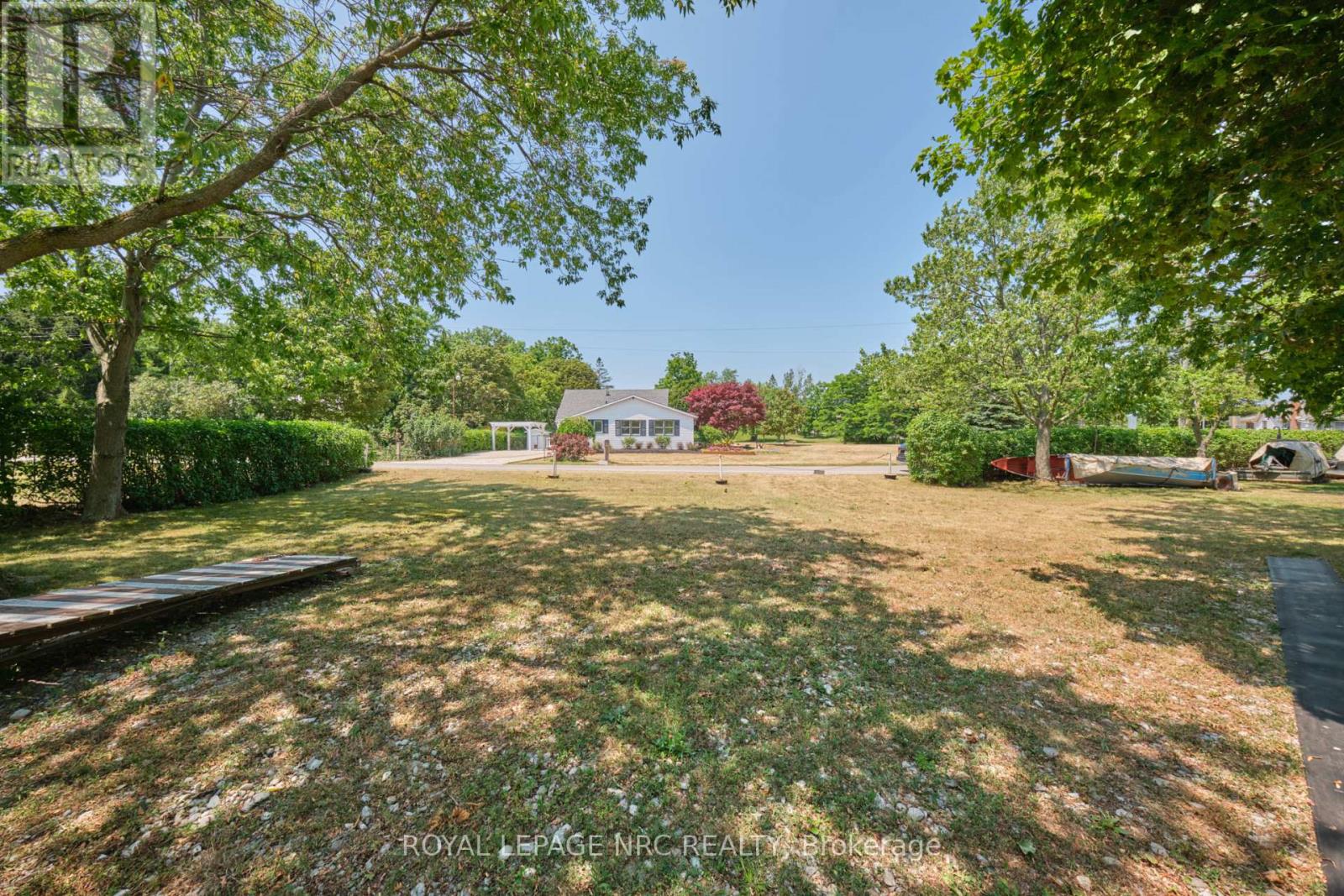 5 MOHAWK POINT ROAD - 40