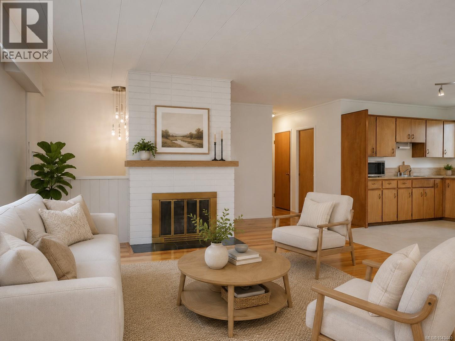 3871 Carey Rd - 4