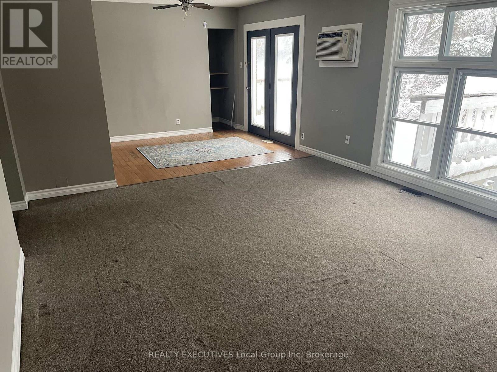 251 CEDAR HEIGHTS ROAD W - 23