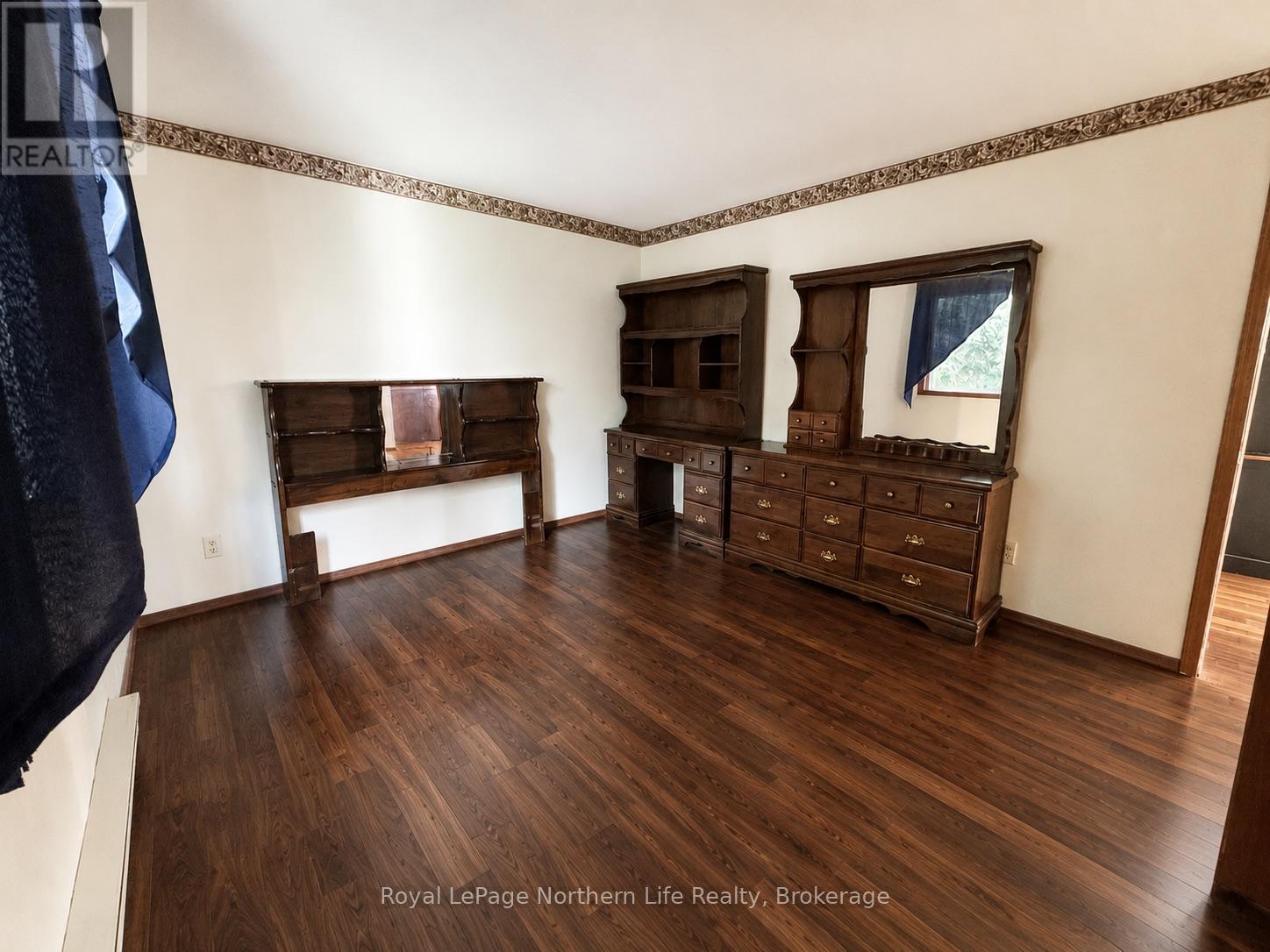 38 BIG BEND AVENUE - 17