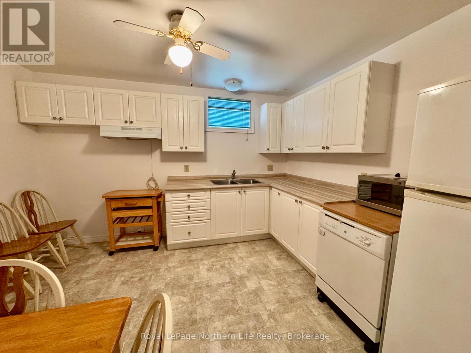 38 BIG BEND AVENUE - 19