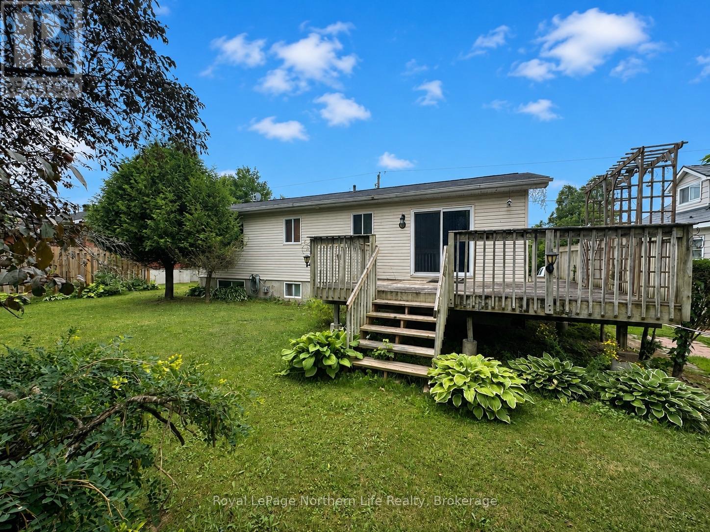 38 BIG BEND AVENUE - 2