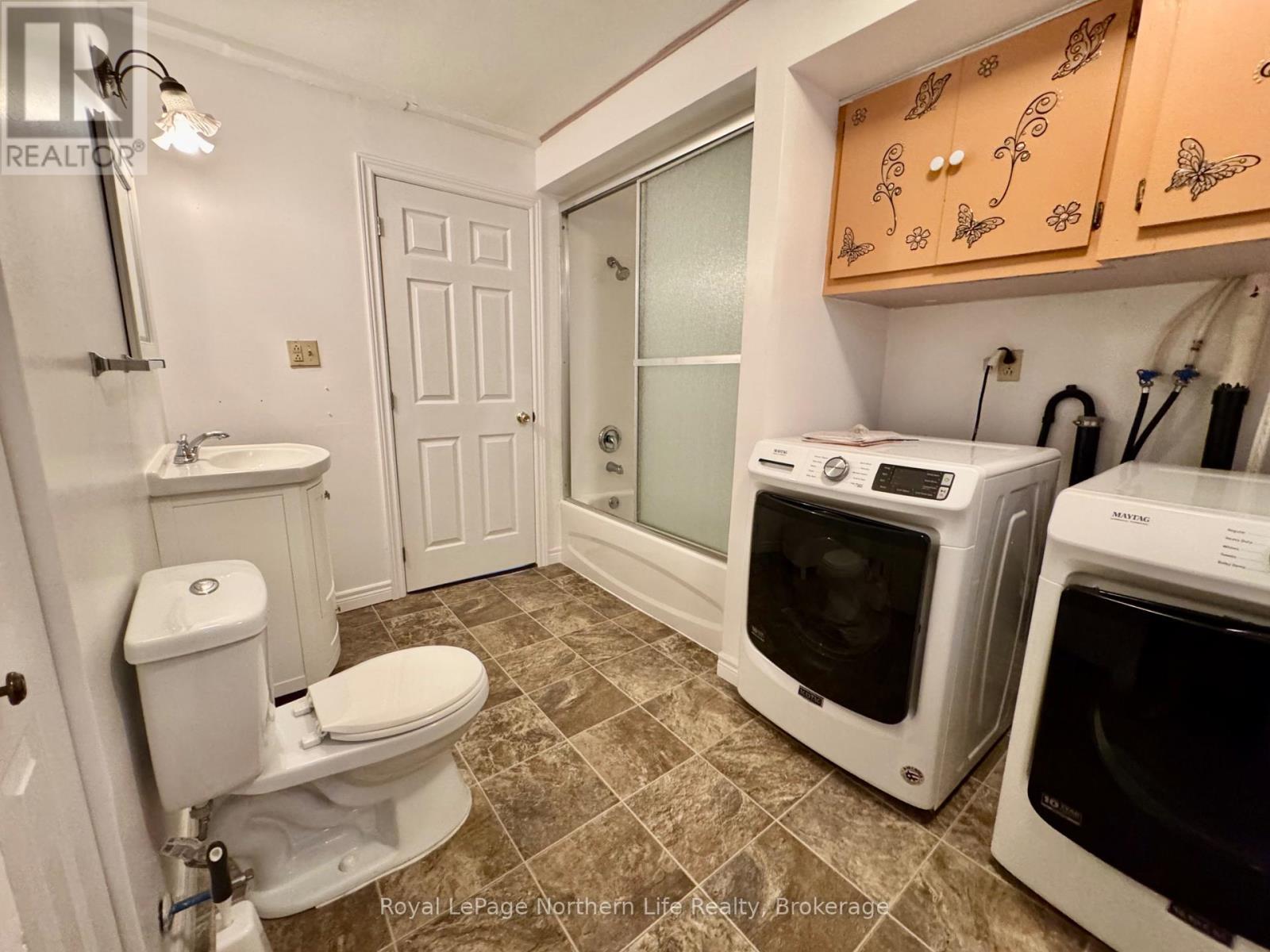 38 BIG BEND AVENUE - 22