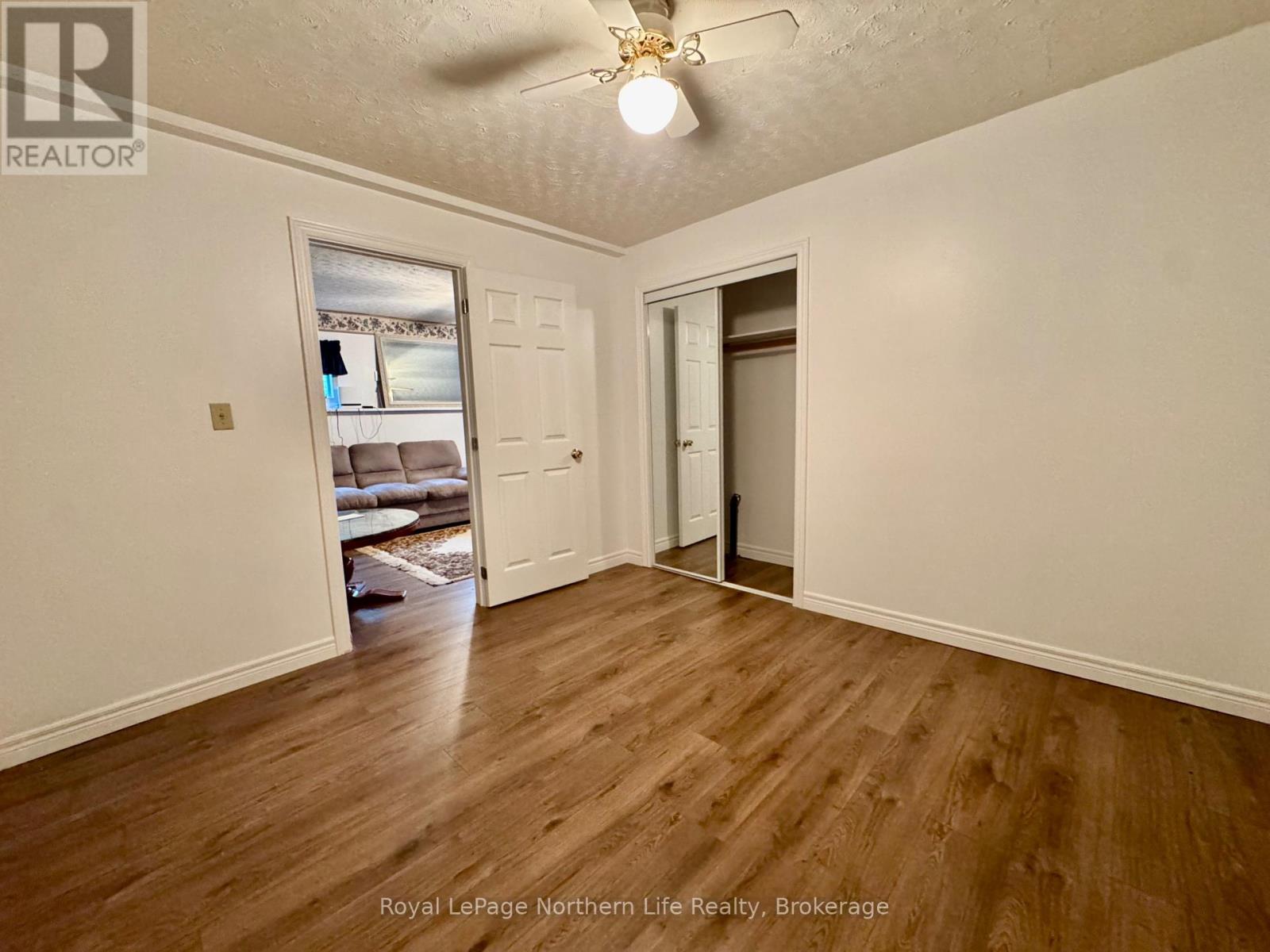 38 BIG BEND AVENUE - 25
