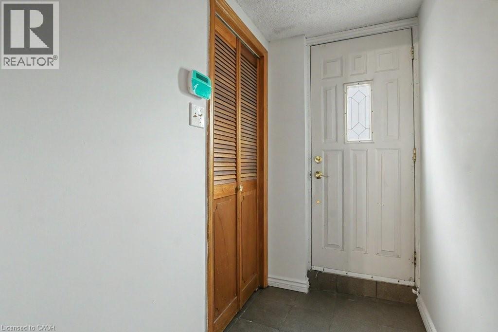 396 PINEMEADOW Avenue - 28