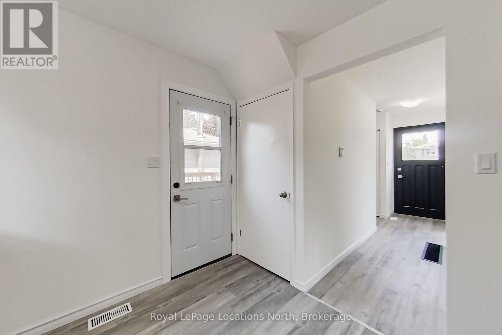 71 GIBBARD CRESCENT - 13
