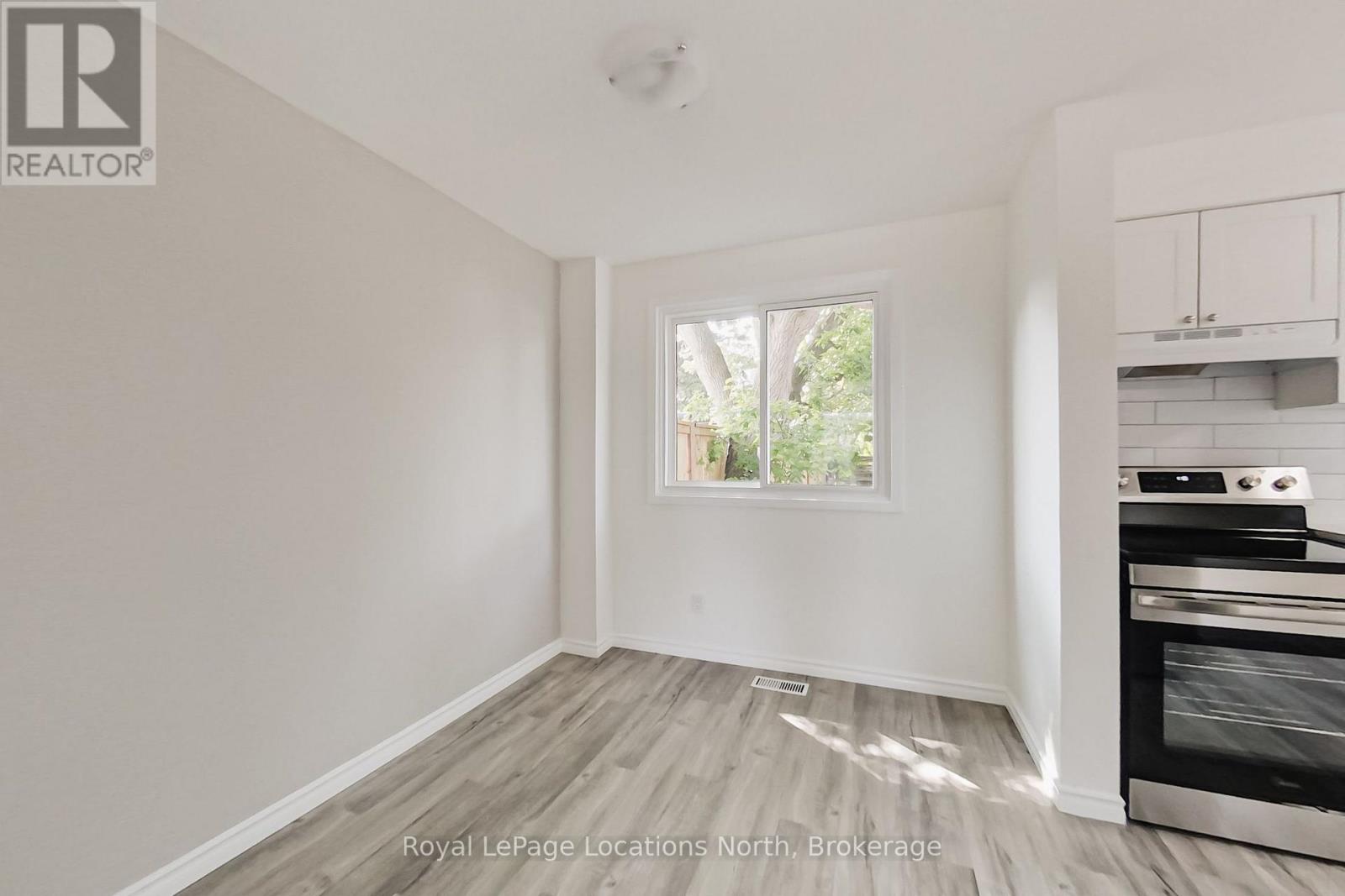 71 GIBBARD CRESCENT - 9