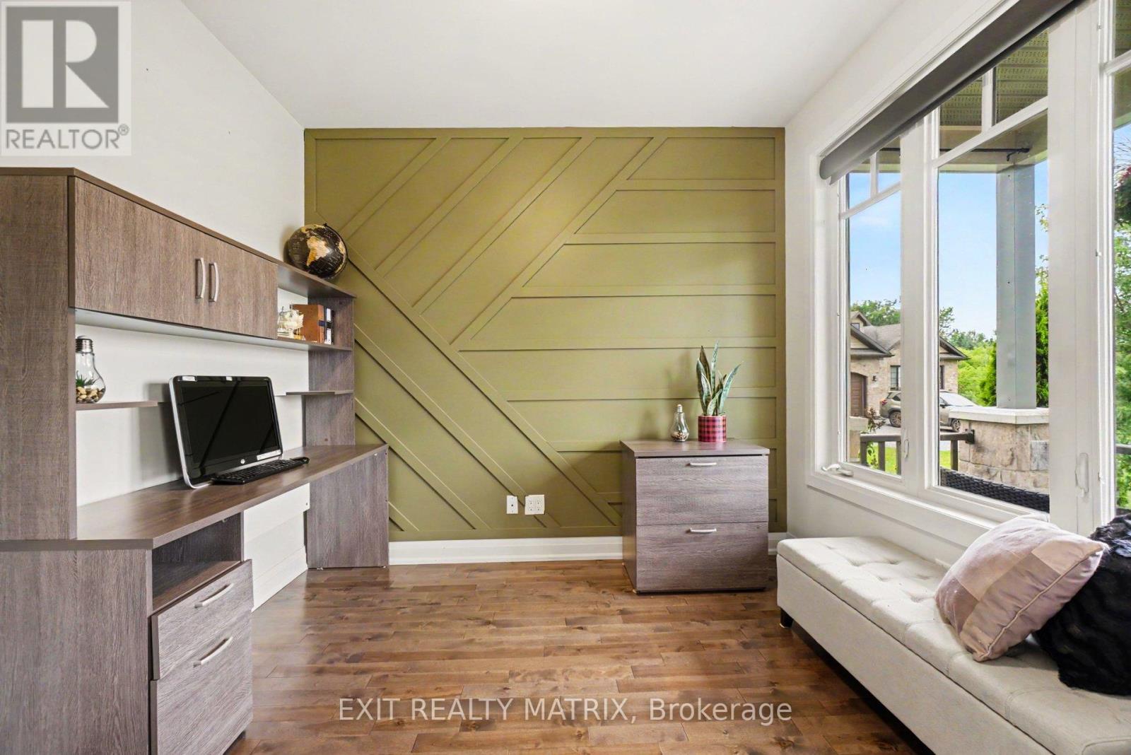 208 NELLIE STREET - 13