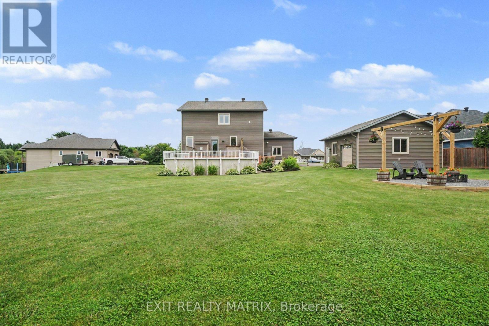 208 NELLIE STREET - 35