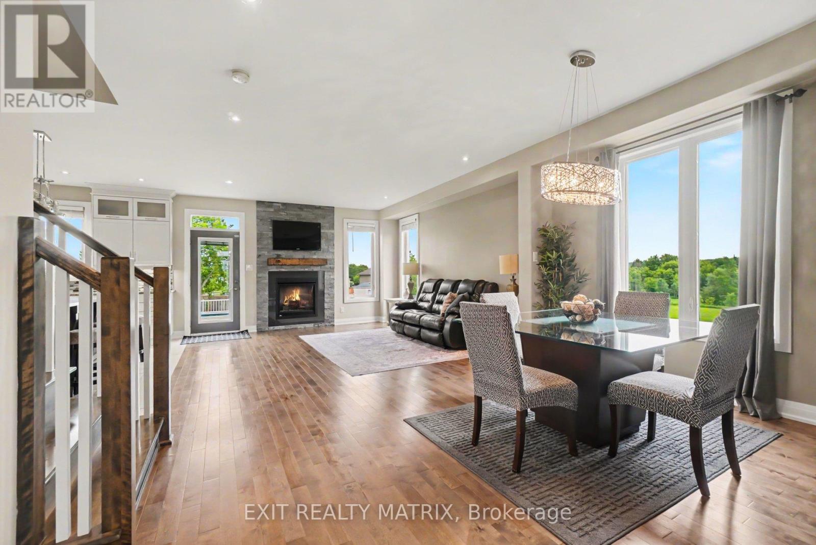 208 NELLIE STREET - 4