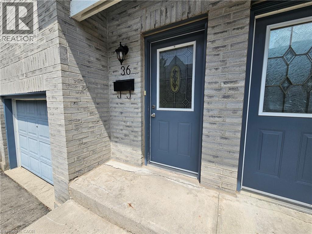 589 BEECHWOOD Drive Unit# 36 — photo 2