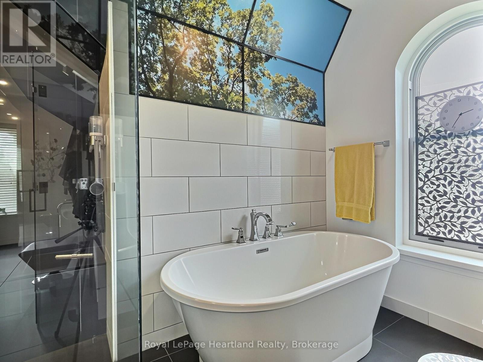 425 WILLIAM STREET - 34