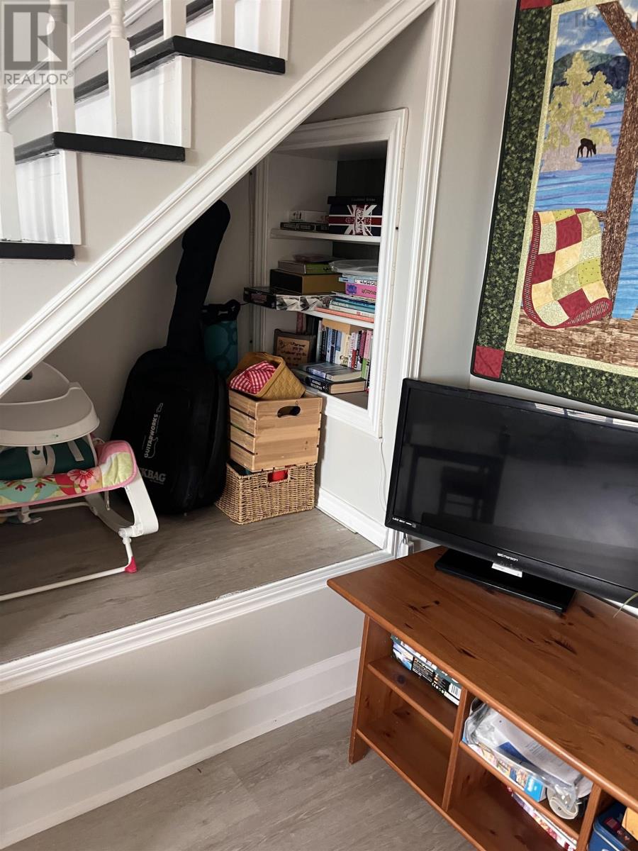 21 Fawsons Cove Road - 24
