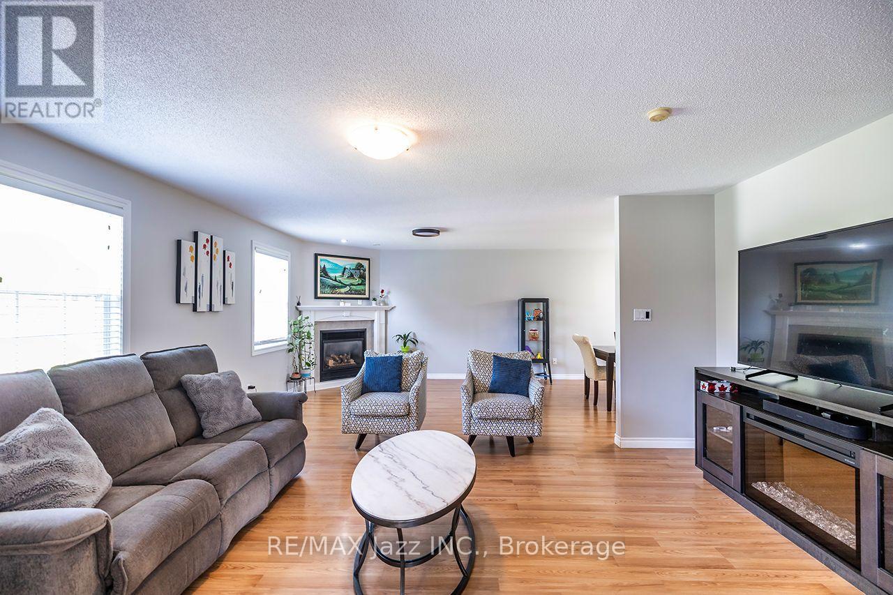 26 GLENN DRIVE - Image 7