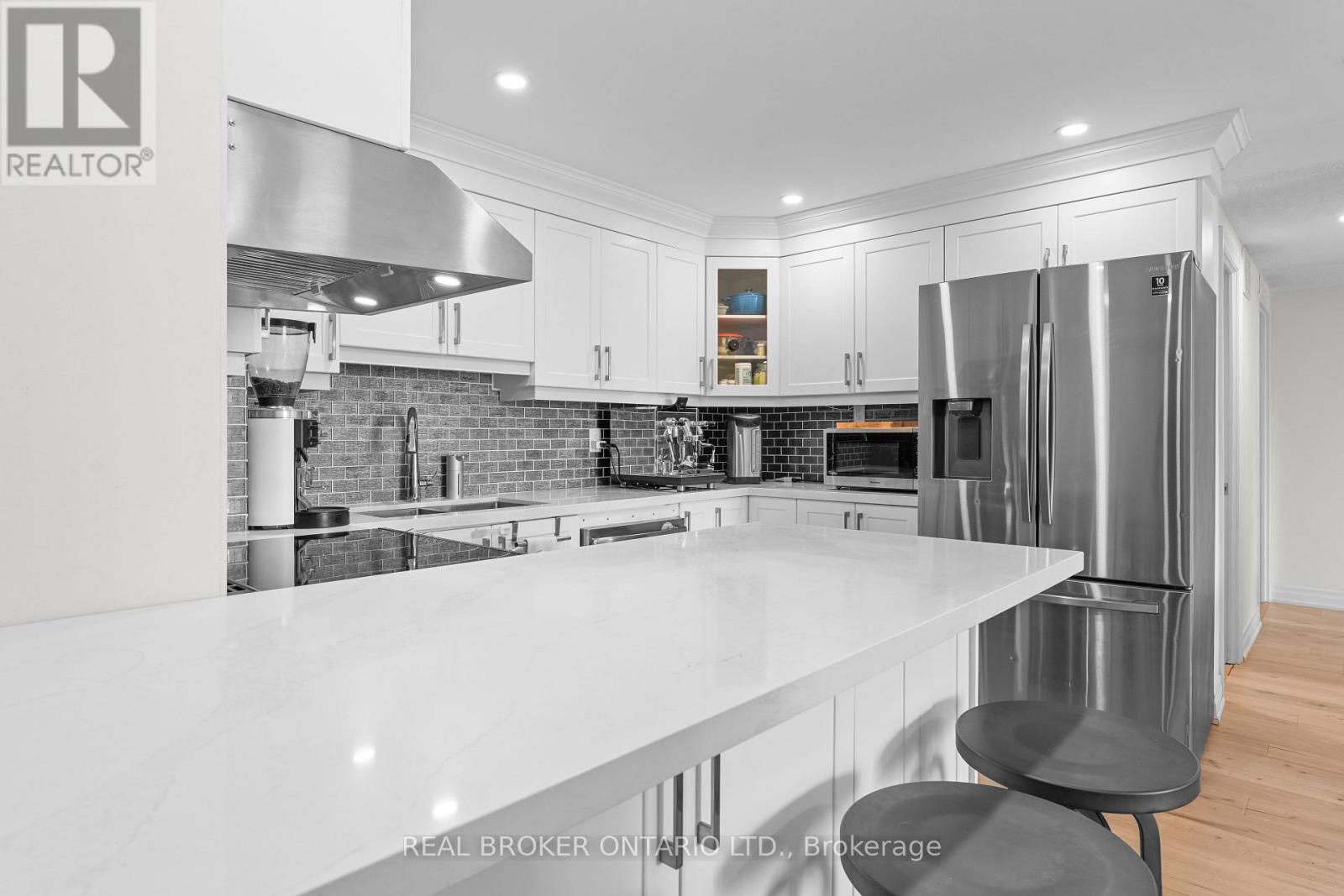 #502 99 CAMERON STREET - 2