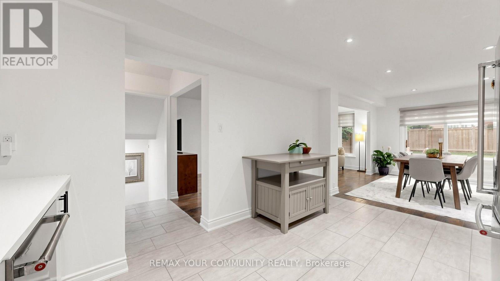 48 CROSSBOW CRESCENT - 10