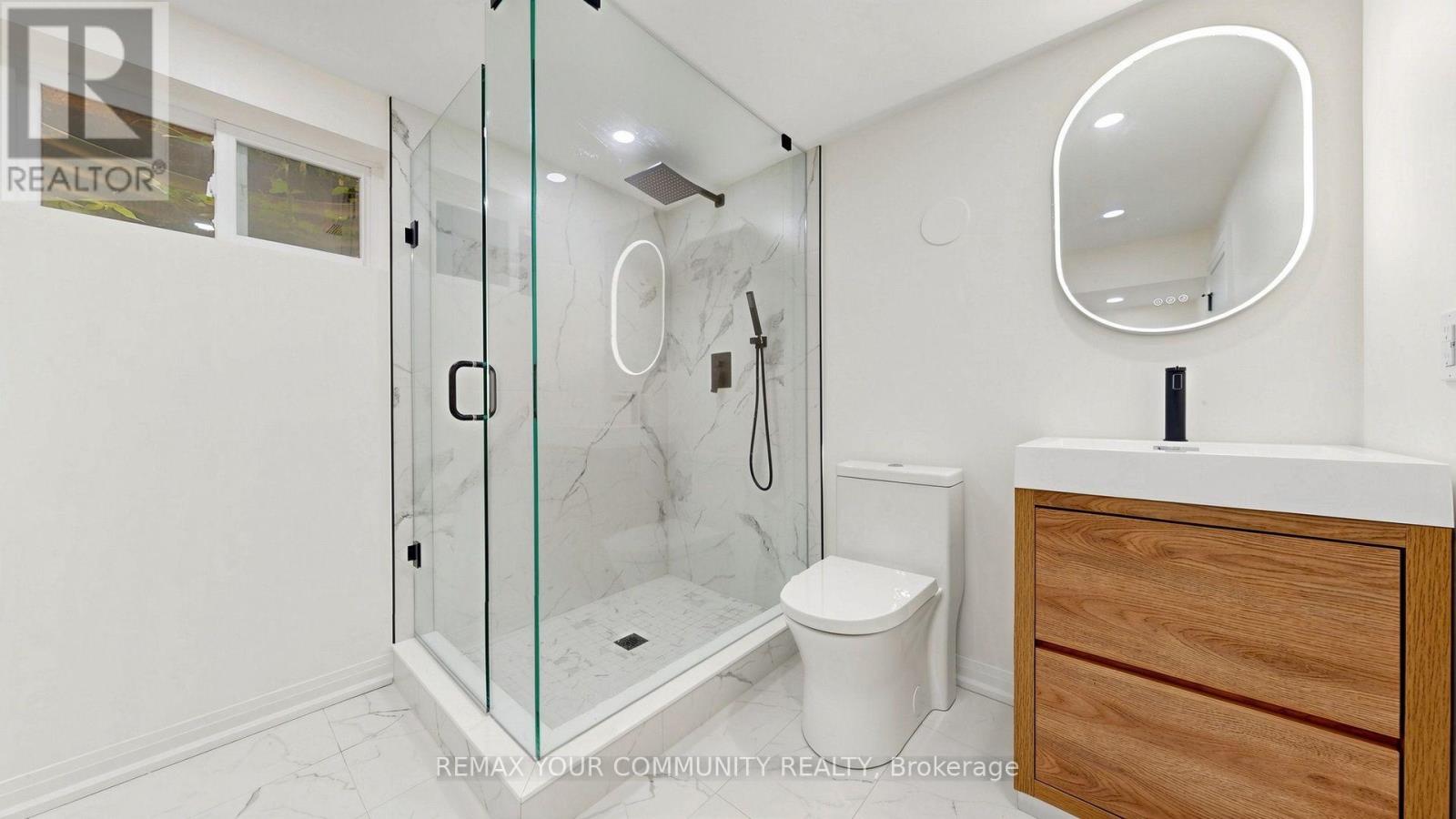 48 CROSSBOW CRESCENT - 40