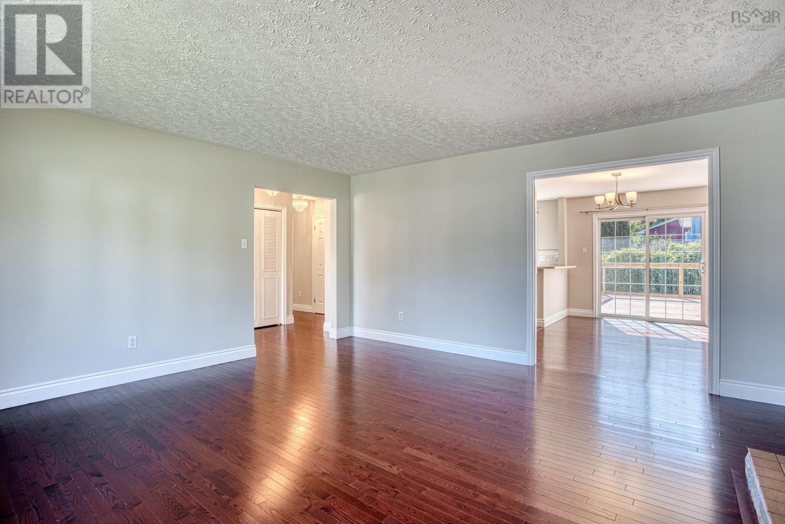 9 John Brenton Drive - Image 7