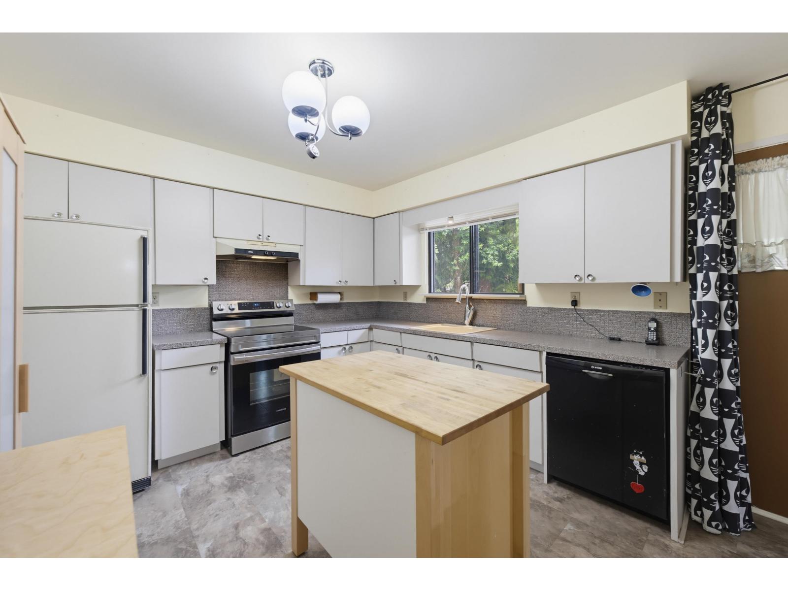 3 Bed, 3 Bath House for Sale in Langley – 4611 203A STREET, Langley – MLS# R3146668 - Image 12