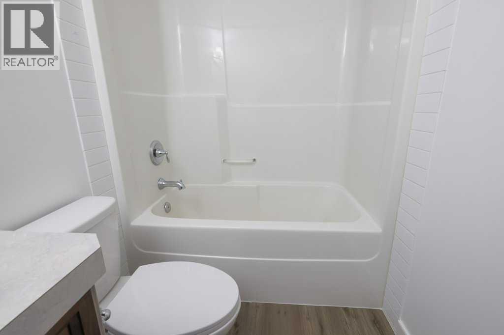 4431 54 Street - 17