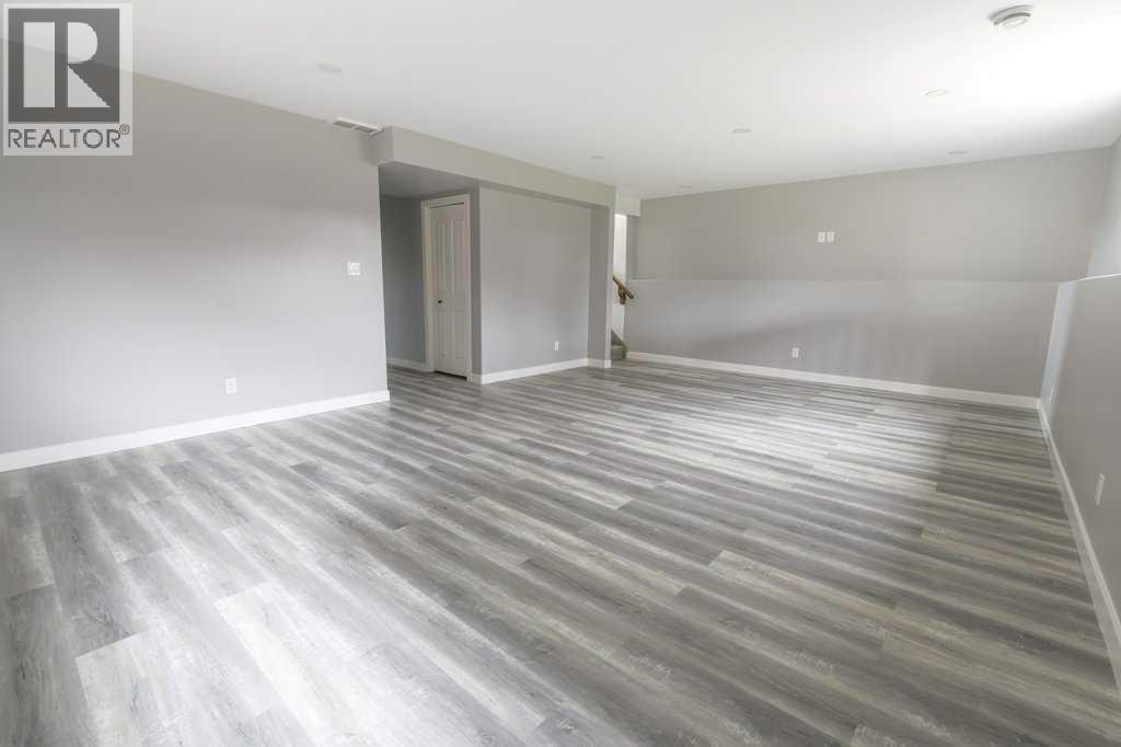 4431 54 Street - 16