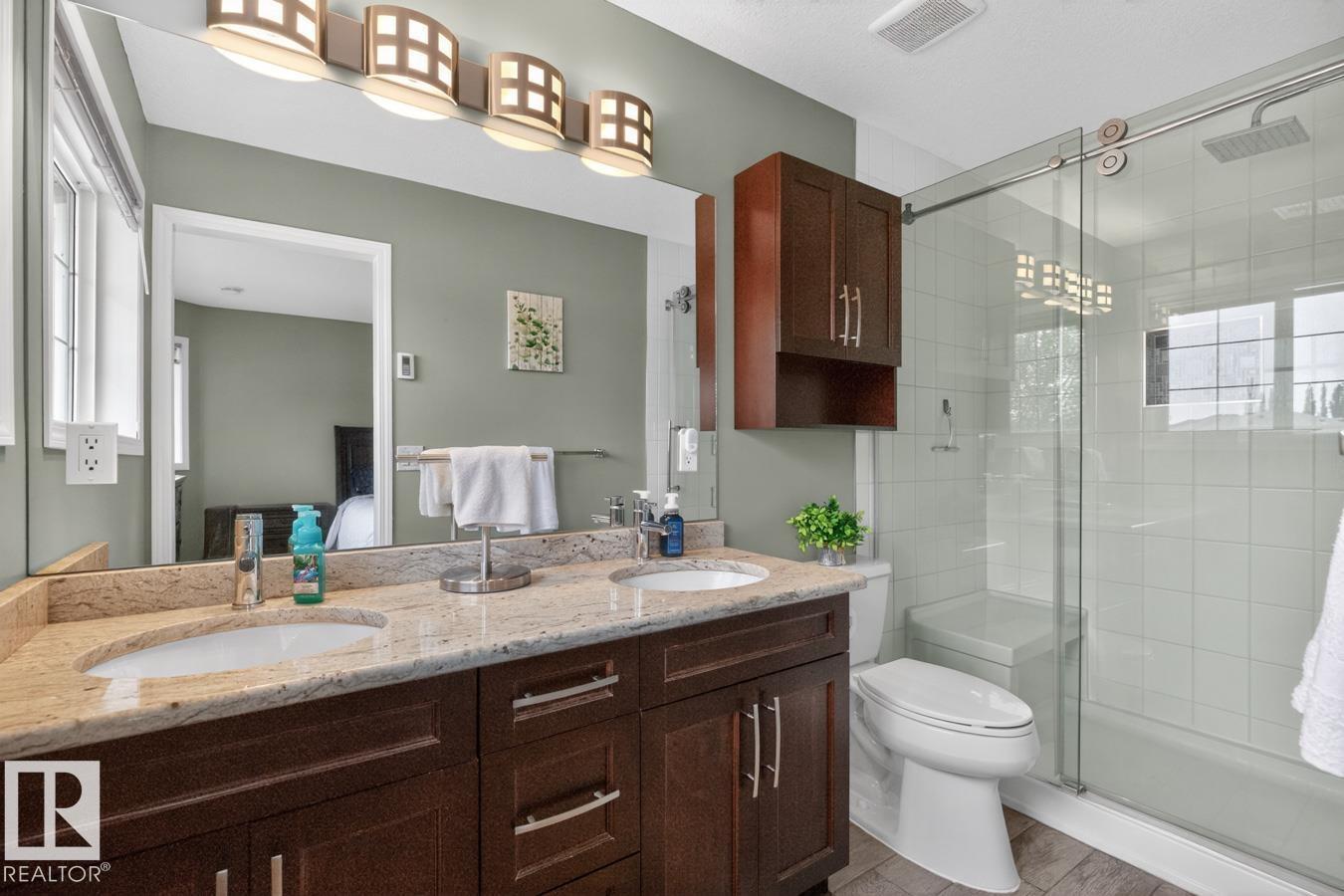 3211 47 ST - 25