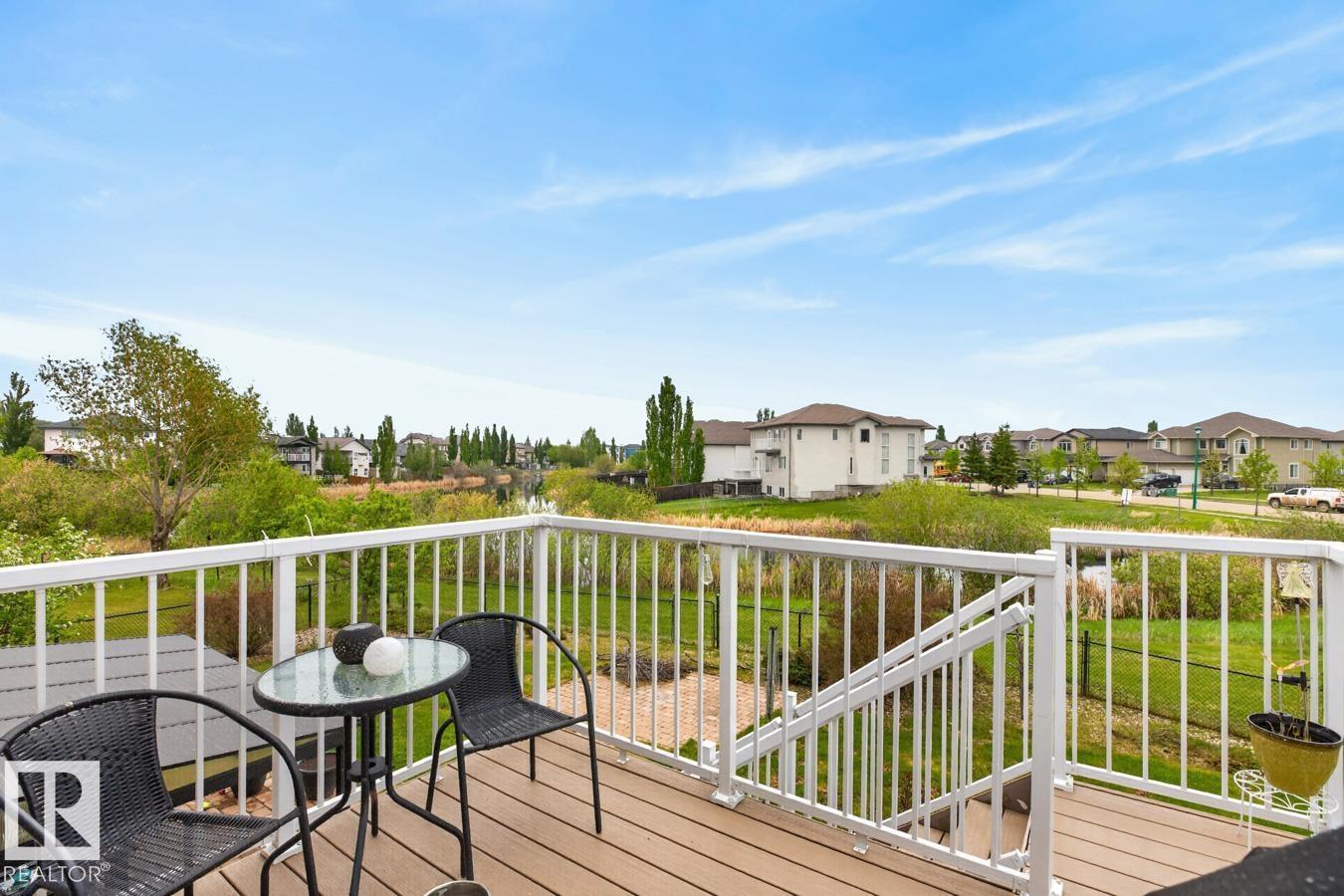 3211 47 ST - 34