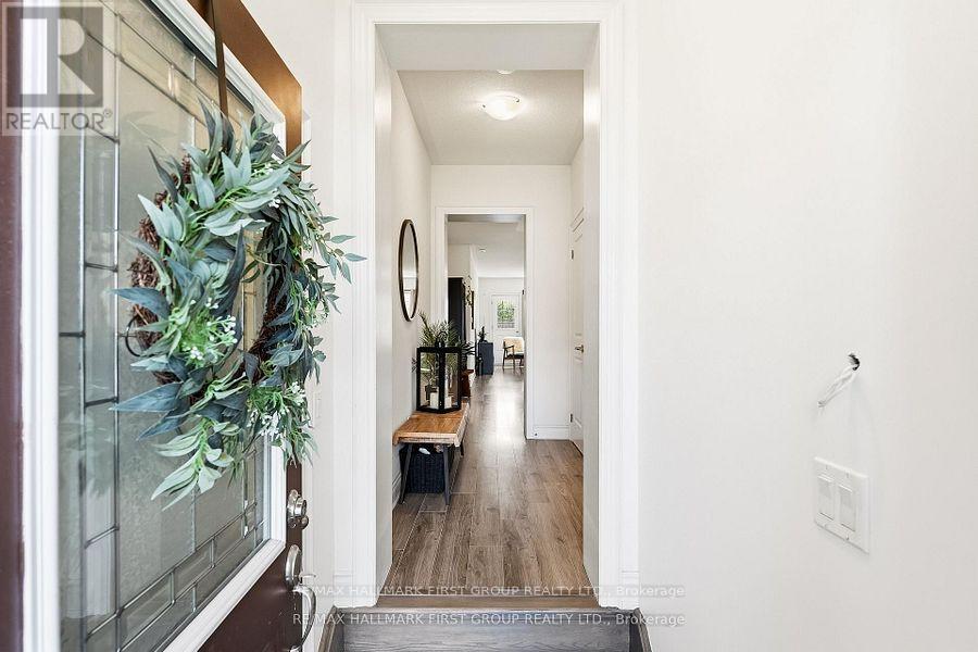 38 SOUTHAMPTON STREET - 13