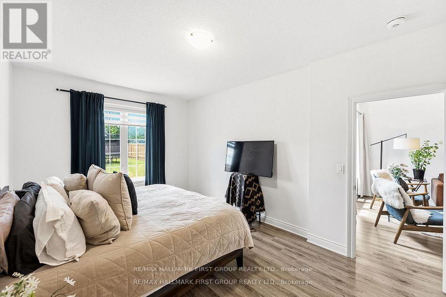 38 SOUTHAMPTON STREET - 29