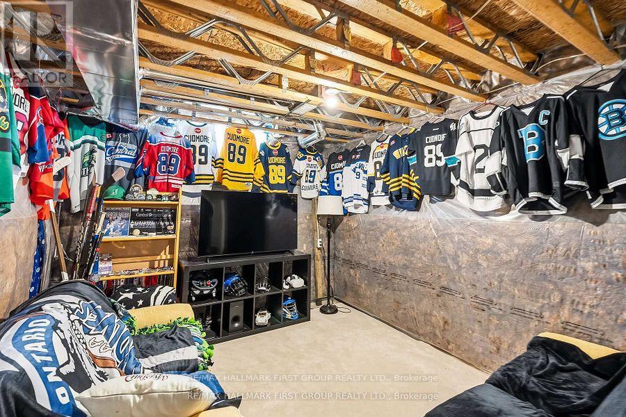 38 SOUTHAMPTON STREET - 34