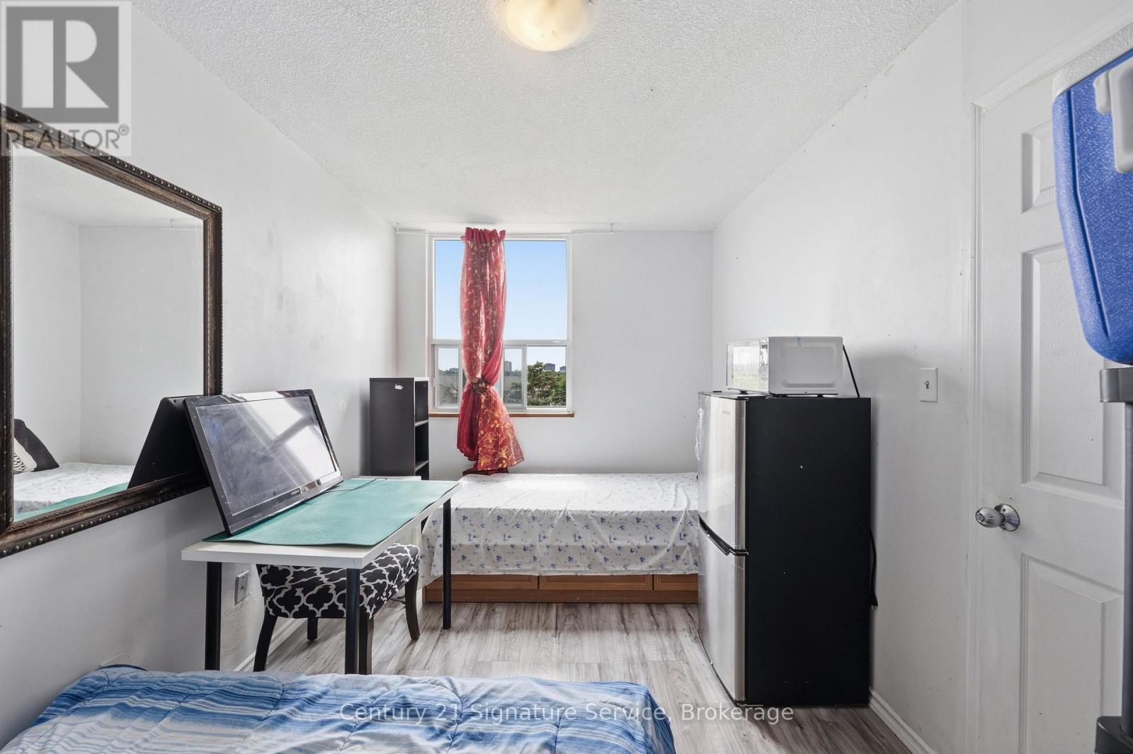 #610 1250 BRIDLETOWNE CIRCLE - Image 13