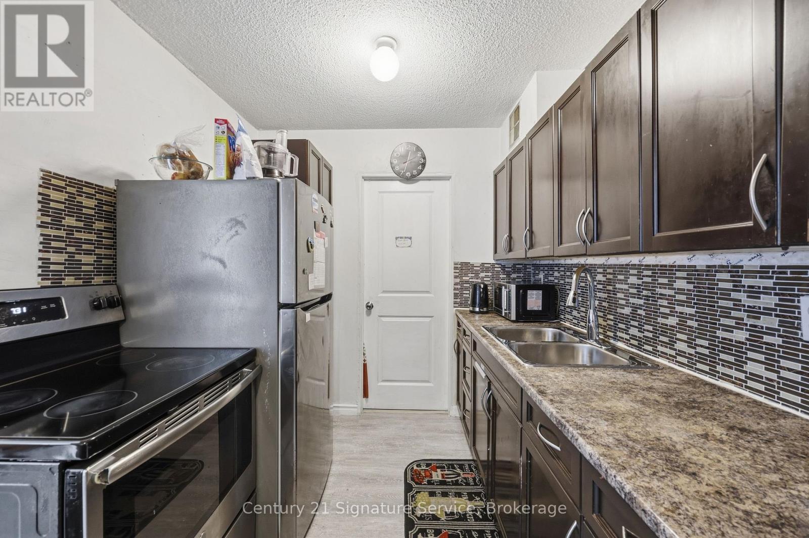 #610 1250 BRIDLETOWNE CIRCLE - Image 15