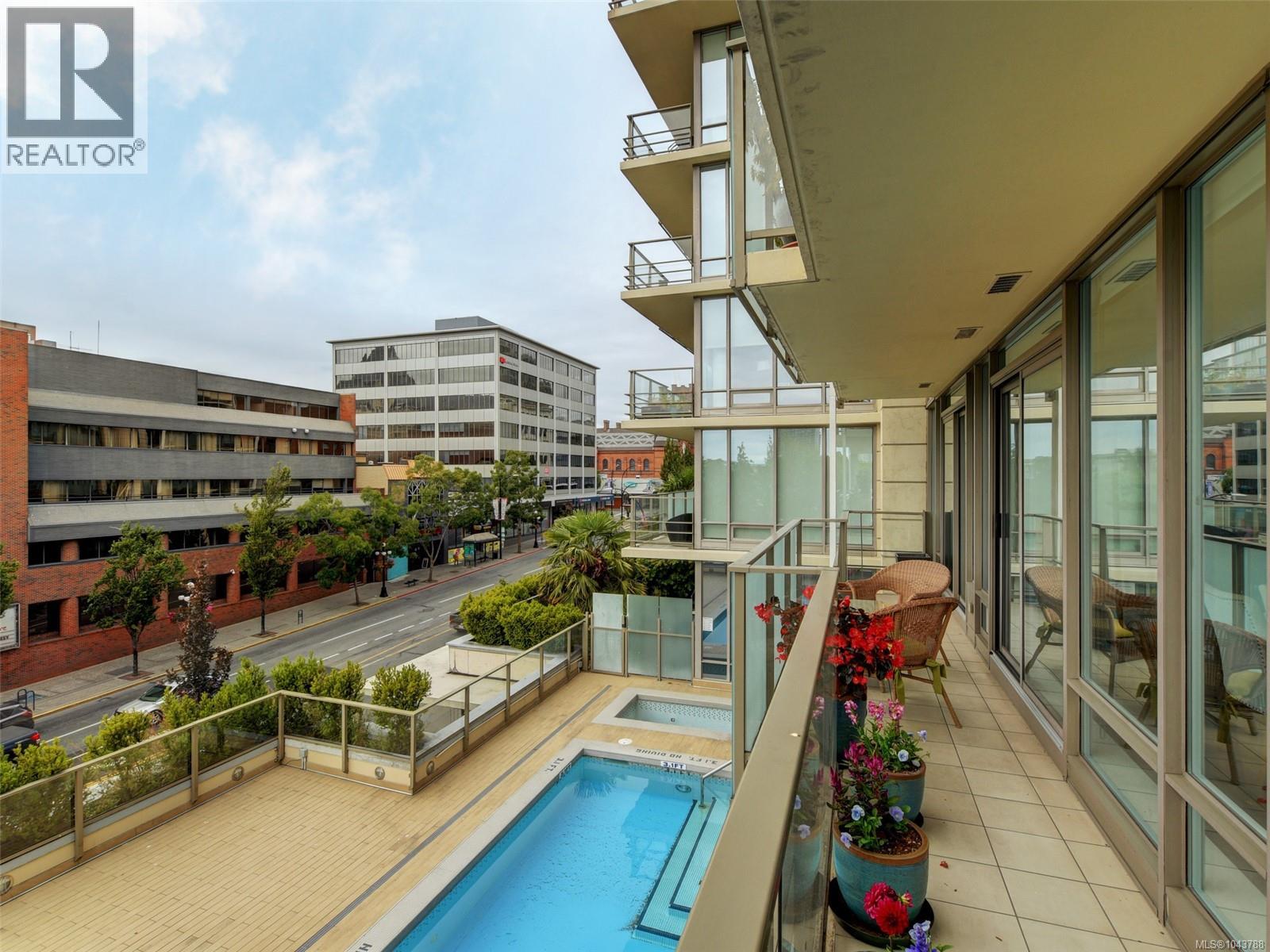 #406 708 Burdett Ave - 21