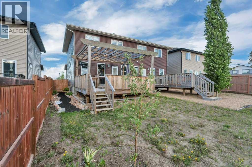 14 Mckay Boulevard - 45