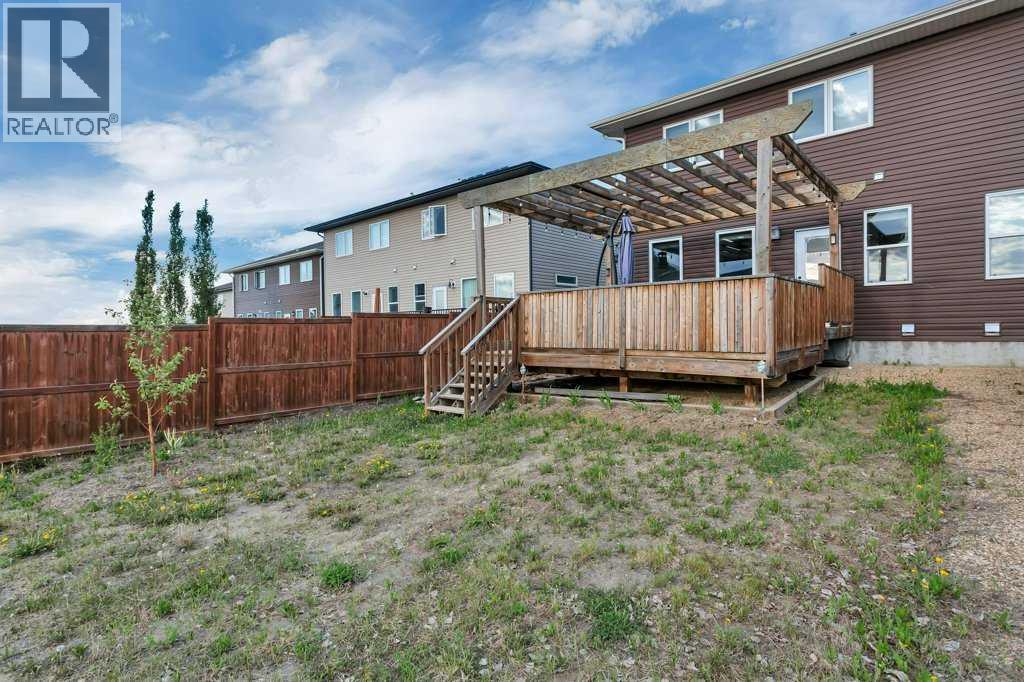 14 Mckay Boulevard - 44